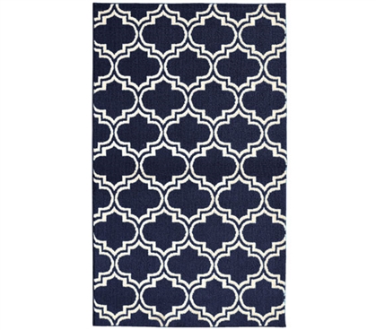 Quatrefoil Silhouette Dorm Rug - Indigo and Ivory - 5' x 7'